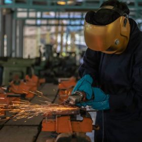 تصنيع الوميتال